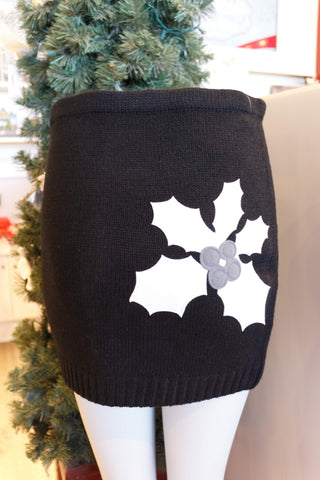 Lady's SkiBums Bum Warmer with Holly on Black Skirt